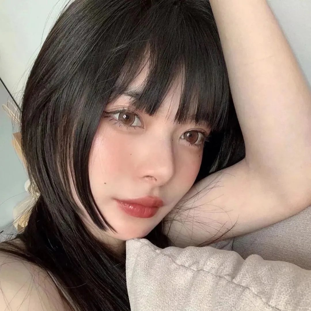 齐妙请微笑